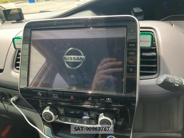 Nissan SERENA 2019-08 8231688-13