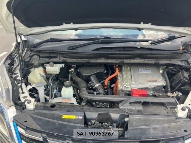 Nissan SERENA 2019-08 8231688-23