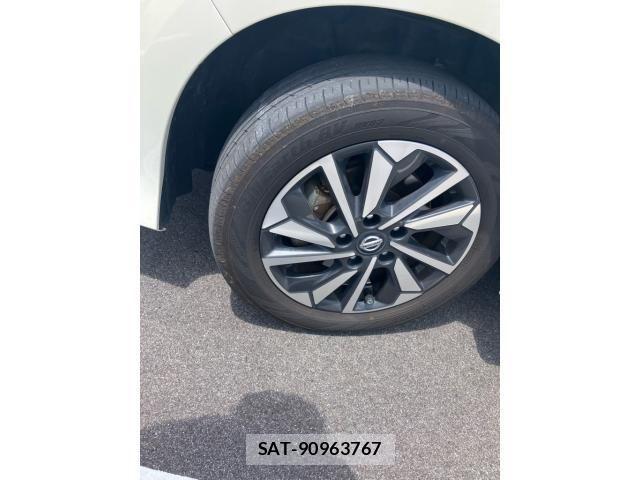 Nissan SERENA 2019-08 8231688-4