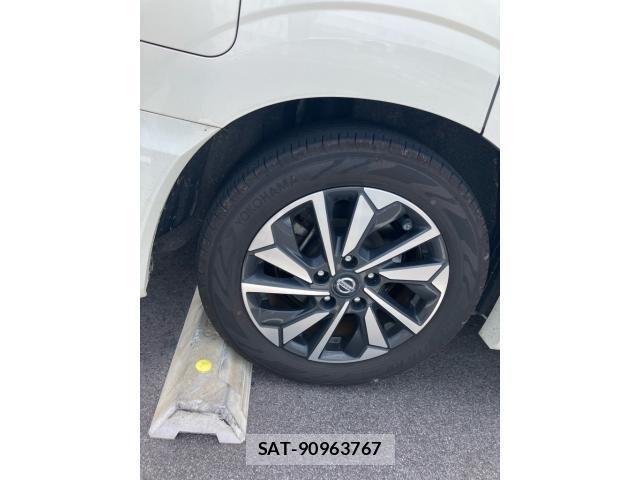 Nissan SERENA 2019-08 8231688-6