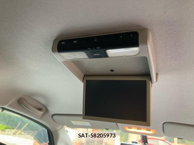 Nissan SERENA 2012-06 8231701-5