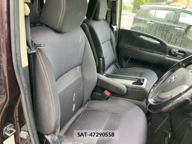Nissan SERENA 2009-07 8231702-13