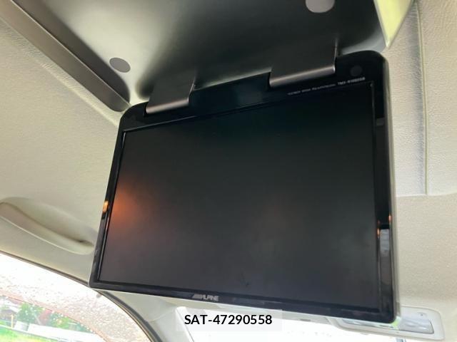 Nissan SERENA 2009-07 8231702-14