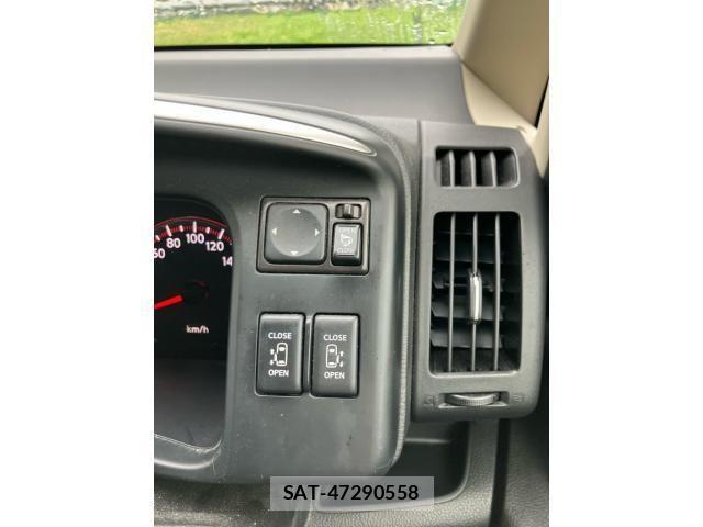 Nissan SERENA 2009-07 8231702-23