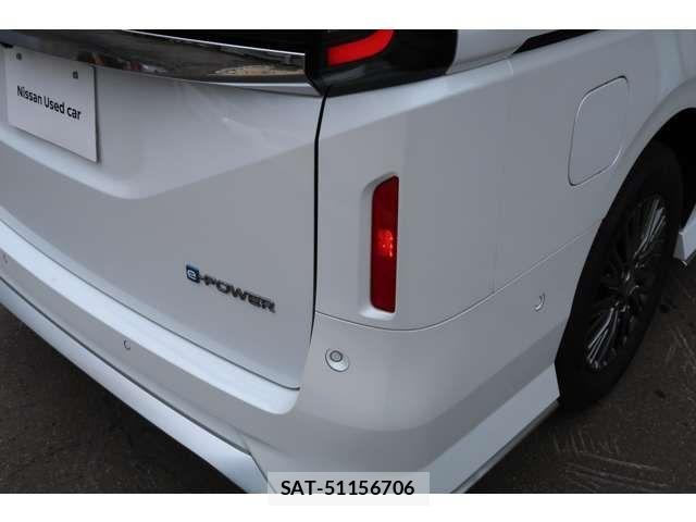 Nissan SERENA 2023-07 8231674-10