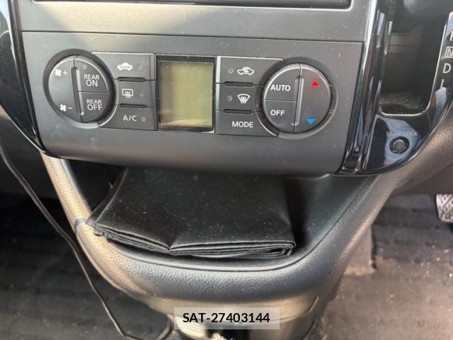 Nissan SERENA 2010-09 8231690-19
