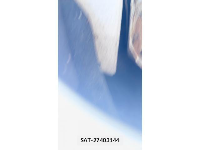 Nissan SERENA 2010-09 8231690-28