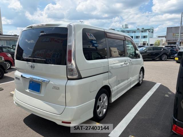 Nissan SERENA 2010-09 8231690-2