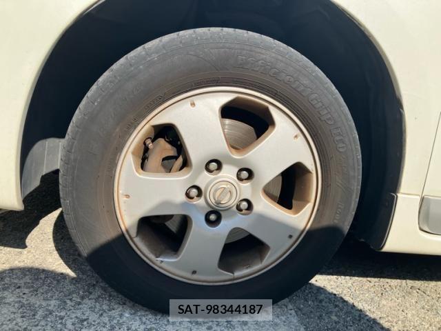 Nissan SERENA 2005-09 8231705-11