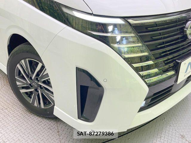Nissan SERENA 2025-09 8231675-12