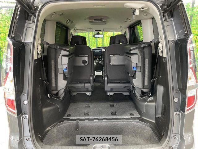 Nissan SERENA 2022-08 8231686-11