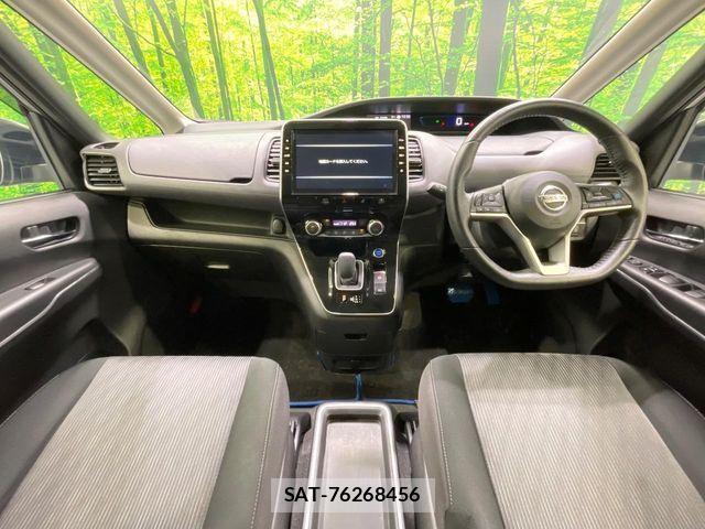 Nissan SERENA 2022-08 8231686-3