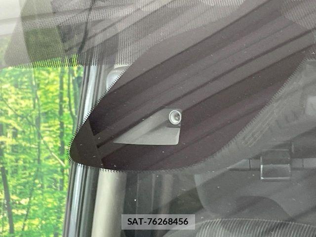Nissan SERENA 2022-08 8231686-4