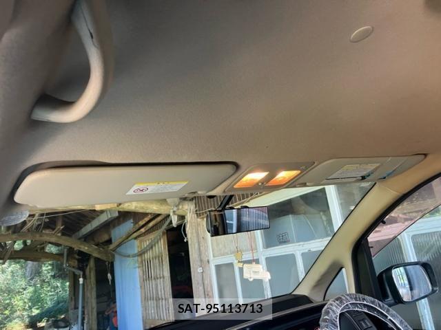 Nissan SERENA 2009-09 8231706-15