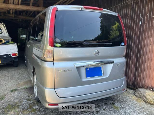 Nissan SERENA 2009-09 8231706-1