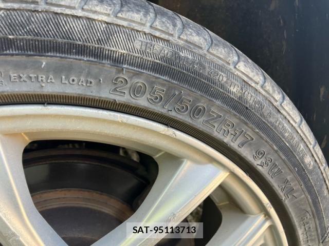 Nissan SERENA 2009-09 8231706-3