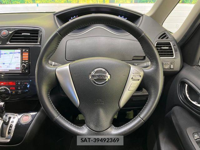 Nissan SERENA 2012-01 8231691-11