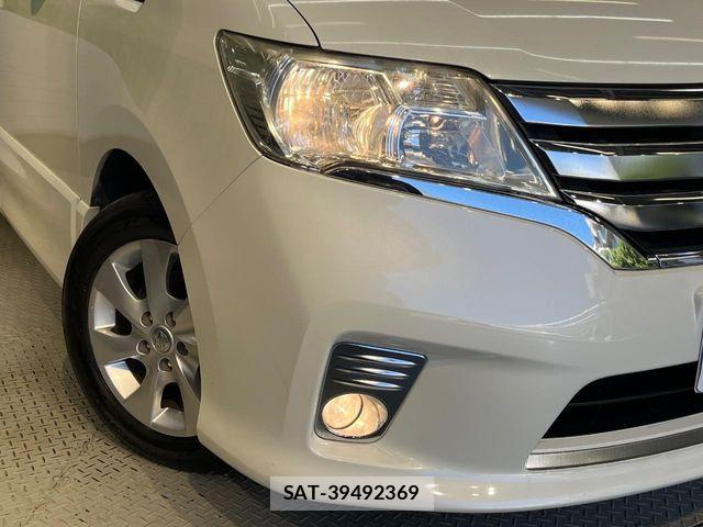 Nissan SERENA 2012-01 8231691-12