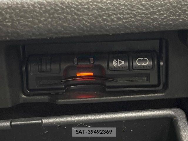 Nissan SERENA 2012-01 8231691-6