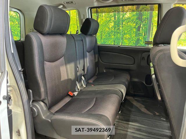 Nissan SERENA 2012-01 8231691-8