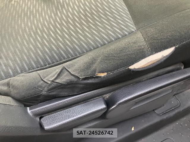 Nissan SERENA 2012-04 8231707-13