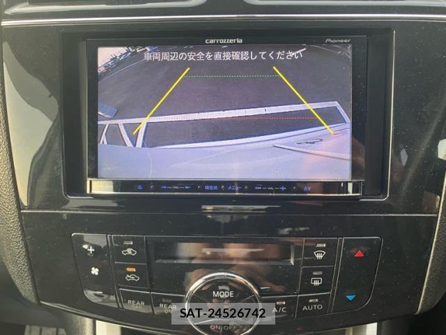 Nissan SERENA 2012-04 8231707-22