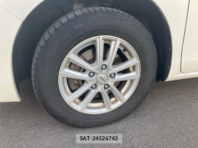 Nissan SERENA 2012-04 8231707-2