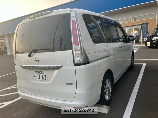 Nissan SERENA 2012-04 8231707-4