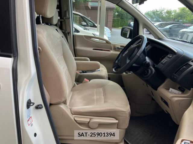 Nissan SERENA 2008-08 8231692-13