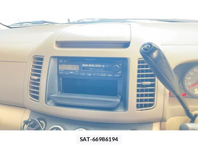 Nissan SERENA 2004-07 8231704-8