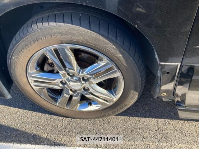 Nissan SERENA 2009-07 8231698-7