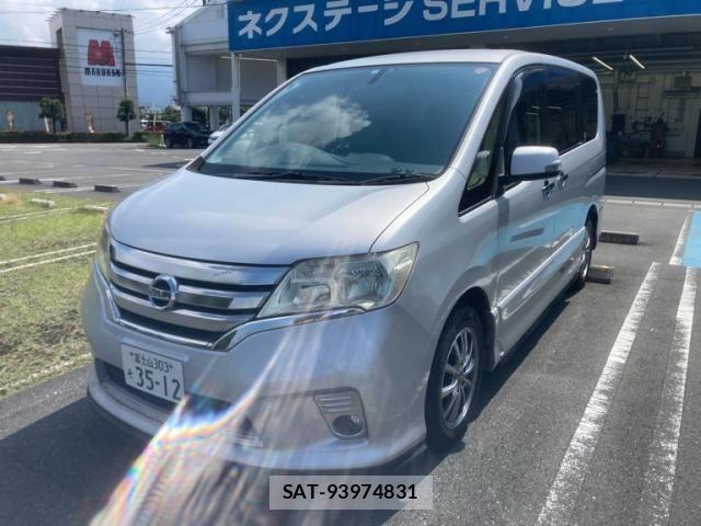 Nissan SERENA 2012-06 8246622-0