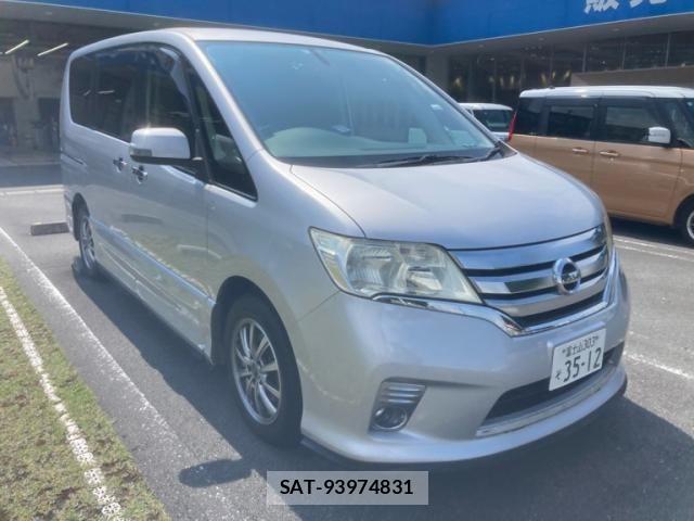 Nissan SERENA 2012-06 8246622-1