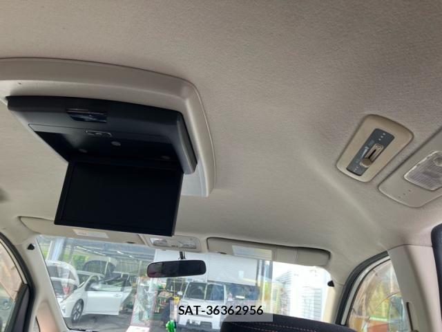 Nissan SERENA 2009-07 8246627-21