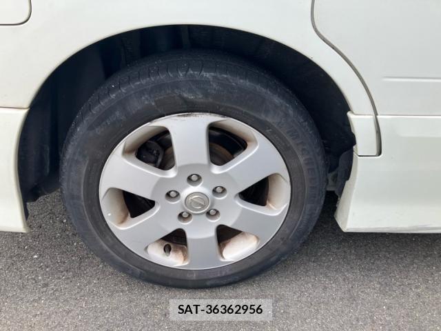 Nissan SERENA 2009-07 8246627-5