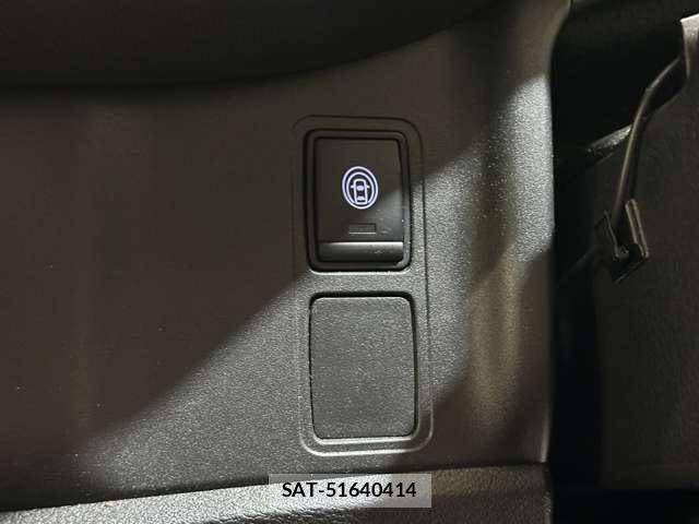Nissan SERENA 2021-06 8246612-14