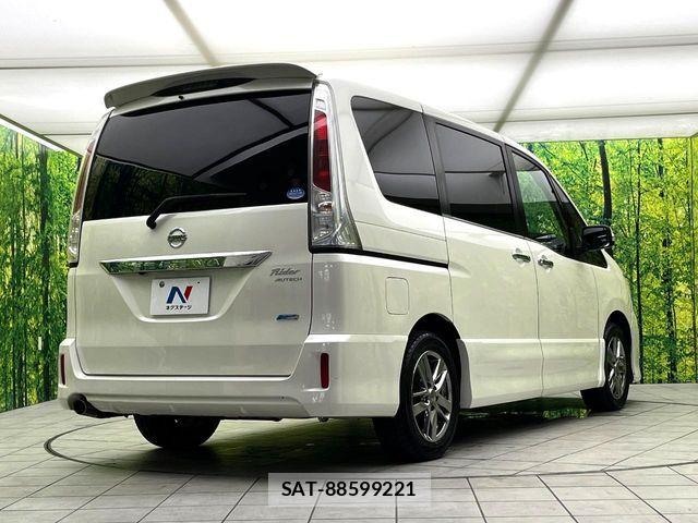Nissan SERENA 2011-09 8246619-16