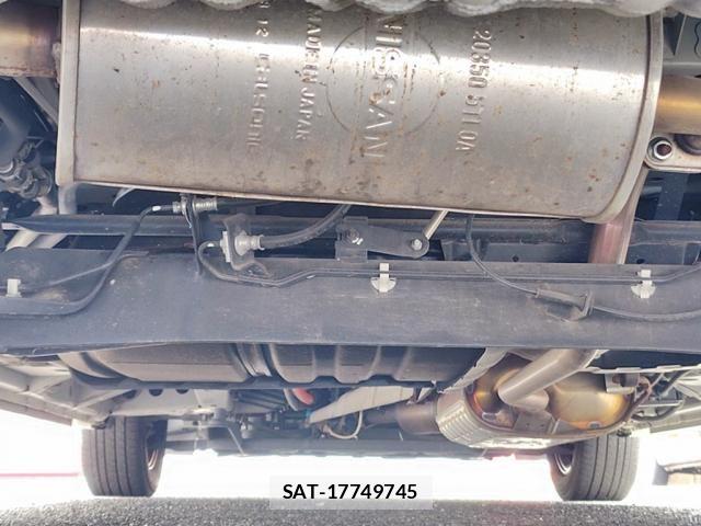 Nissan SERENA 2019-01 8246610-13