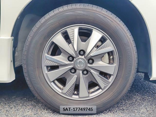 Nissan SERENA 2019-01 8246610-14