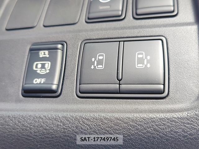 Nissan SERENA 2019-01 8246610-20