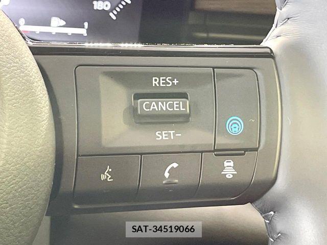 Nissan SERENA 2024-12 8246598-7