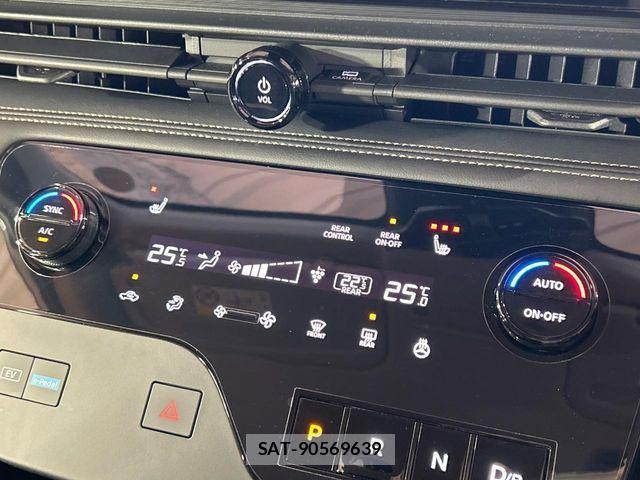 Nissan SERENA 2023-09 8246599-5