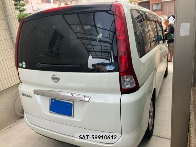 Nissan SERENA 2005-07 8246626-4