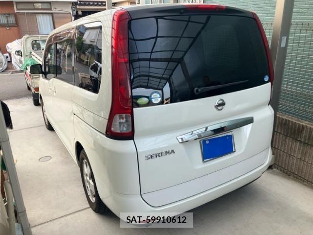 Nissan SERENA 2005-07 8246626-6