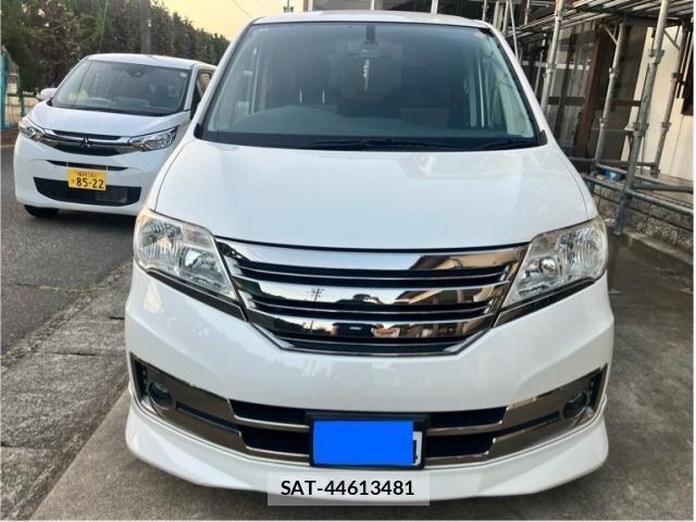 Nissan SERENA 2012-06 8246620-0