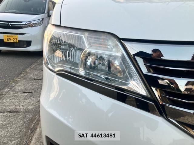 Nissan SERENA 2012-06 8246620-4