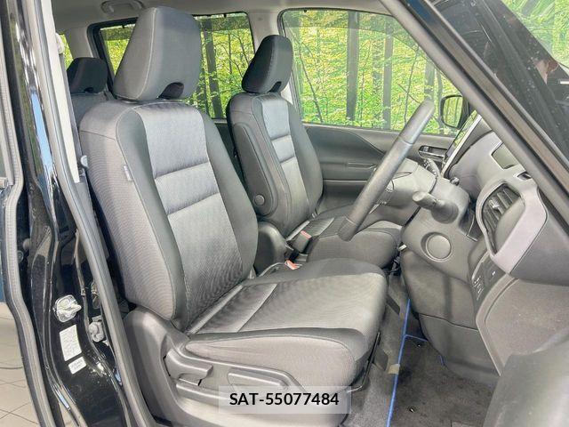 Nissan SERENA 2022-10 8246609-7