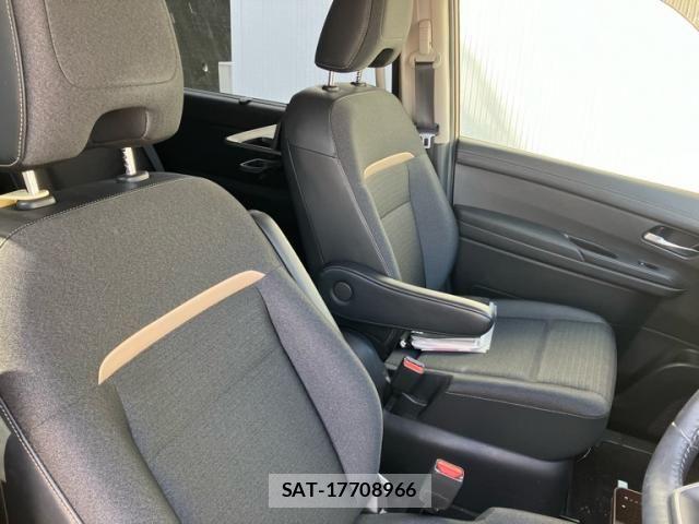 Nissan SERENA 2023-02 8246611-13