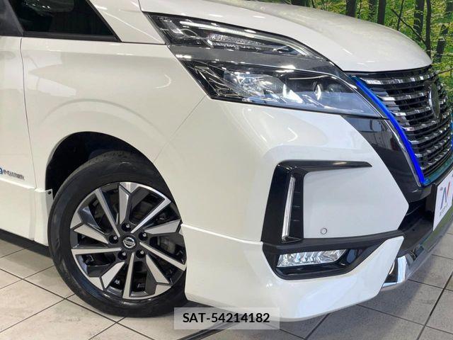 Nissan SERENA 2021-05 8246607-12