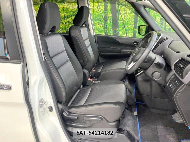 Nissan SERENA 2021-05 8246607-7